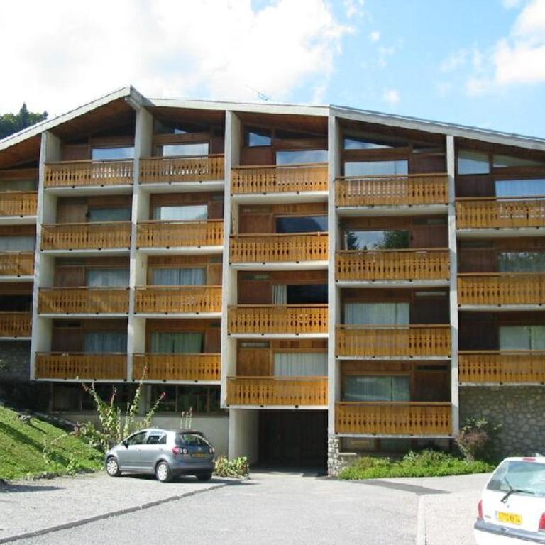 Appartement 2 pièces avec balcon près du centre de Morzine, parking disponible - FR-1-524-141 - Appartement - 11