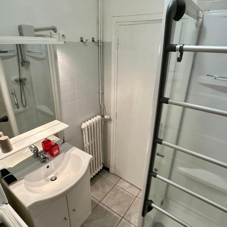 Le Rayon Dore 8pers - Two-Bedroom Apartment - 19