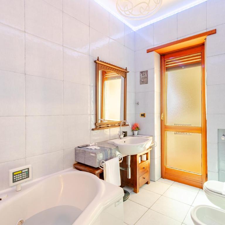 Suite del Faraone - Jacuzzi Privata e Parcheggio - Two-Bedroom Apartment - 33