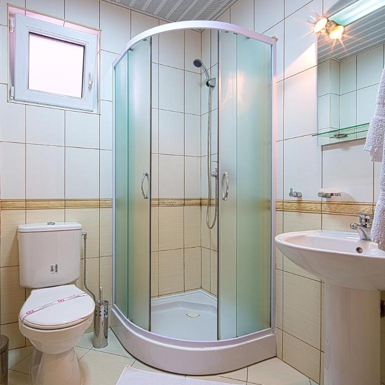 Petrovac Holiday Apartments - One-Bedroom Apartment with Balcony and Sea View - 7