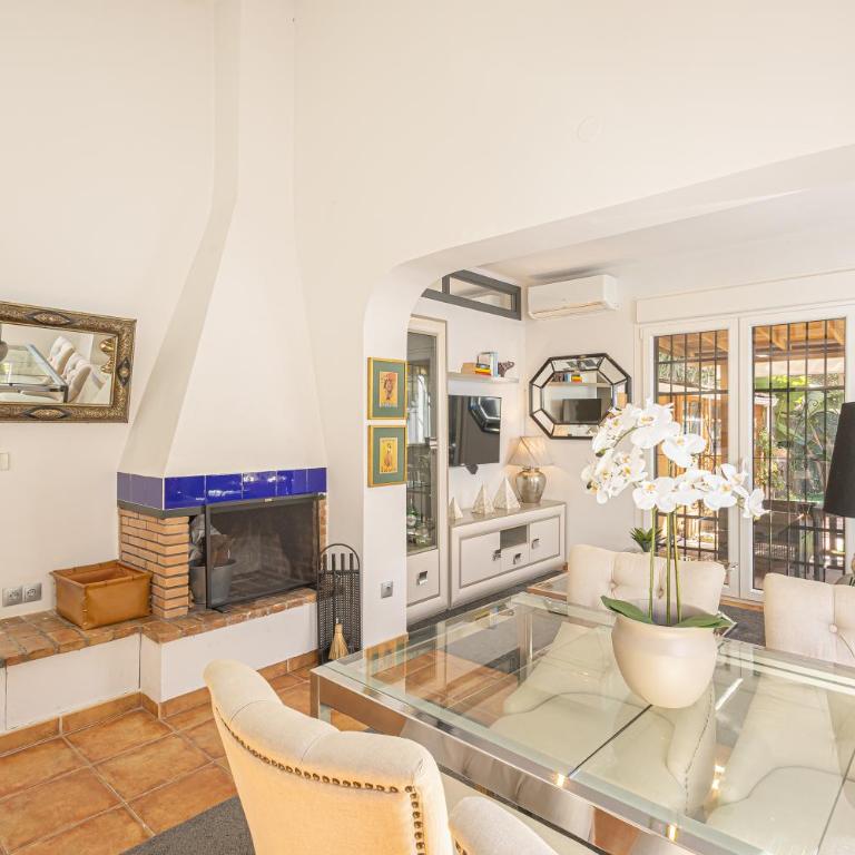 La Casita De Pueblo Andaluz - Happy Rentals - Casa - 8