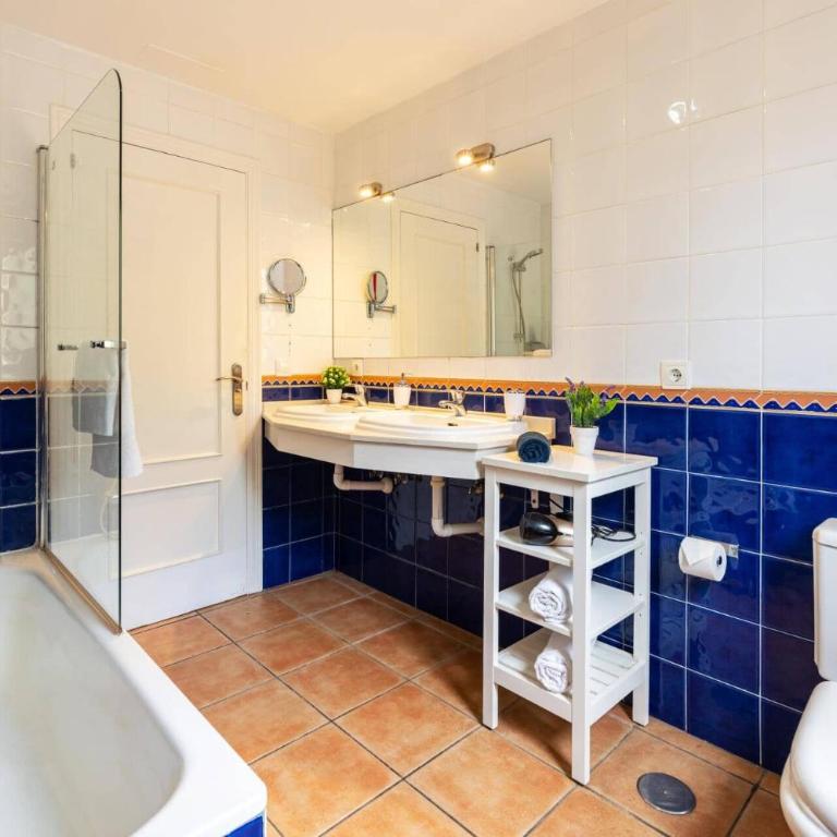 Villa Princesa by Villa Plus - Villa - 17