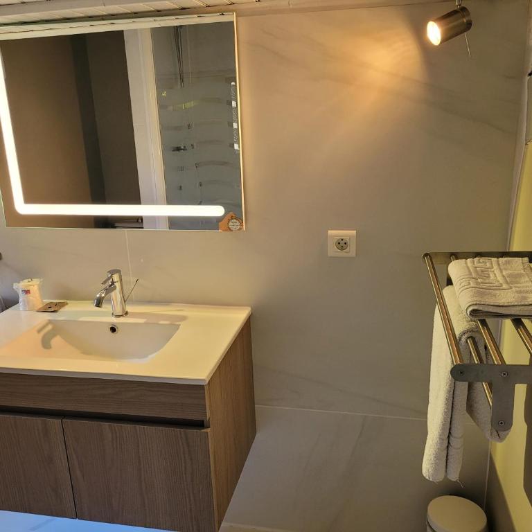 Hôtel Boquier, Avignon Centre - Chambre Double - Mansardée - 3