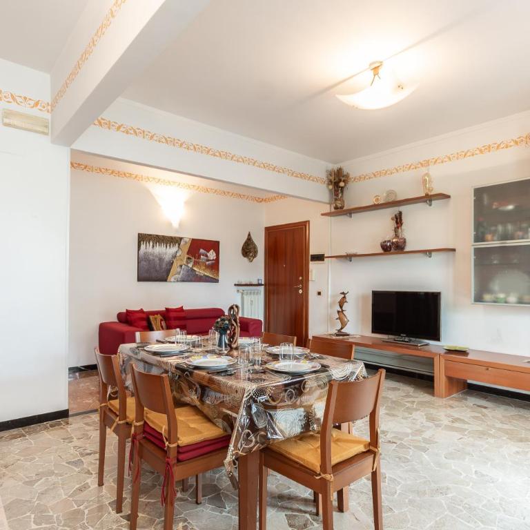 Parcheggio Privato - 10 Min Centro Storico - Appartamento con 2 Camere da Letto - 14