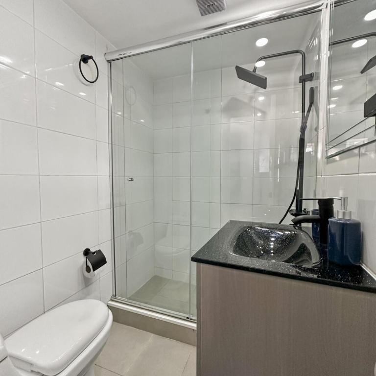 Beautiful and Central - One-Bedroom Apartment - 8