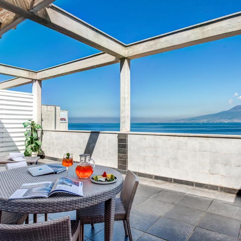 Towers Hotel Stabiae Sorrento Coast - Suite con Terrazza - 2