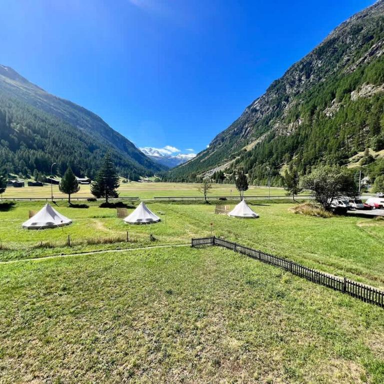 Mountain magic apartment for 6 Near Zermatt with parking! - Apartment - 14
