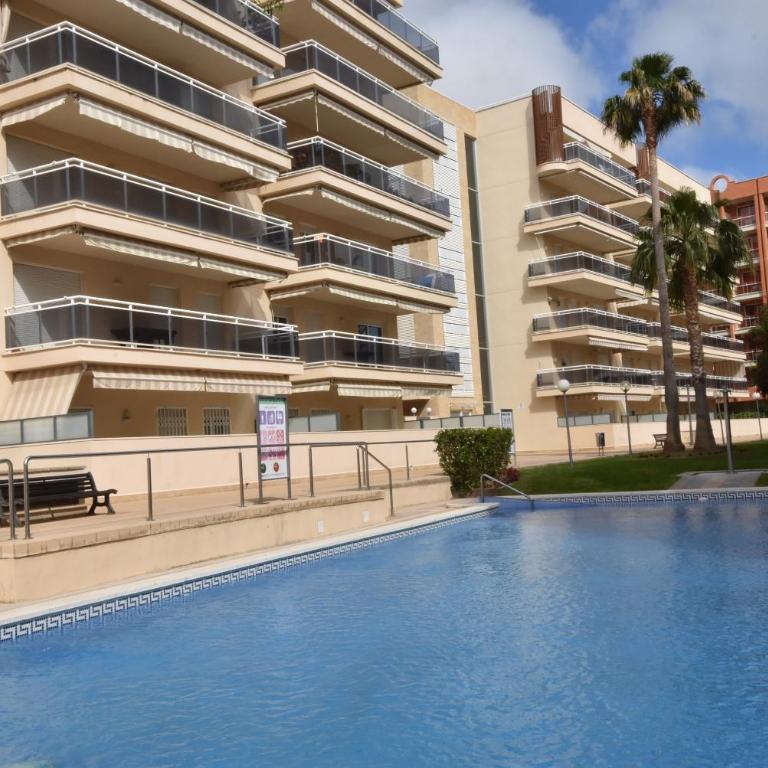 Ventura Park Familys B 6 - Two-Bedroom Apartment - 8