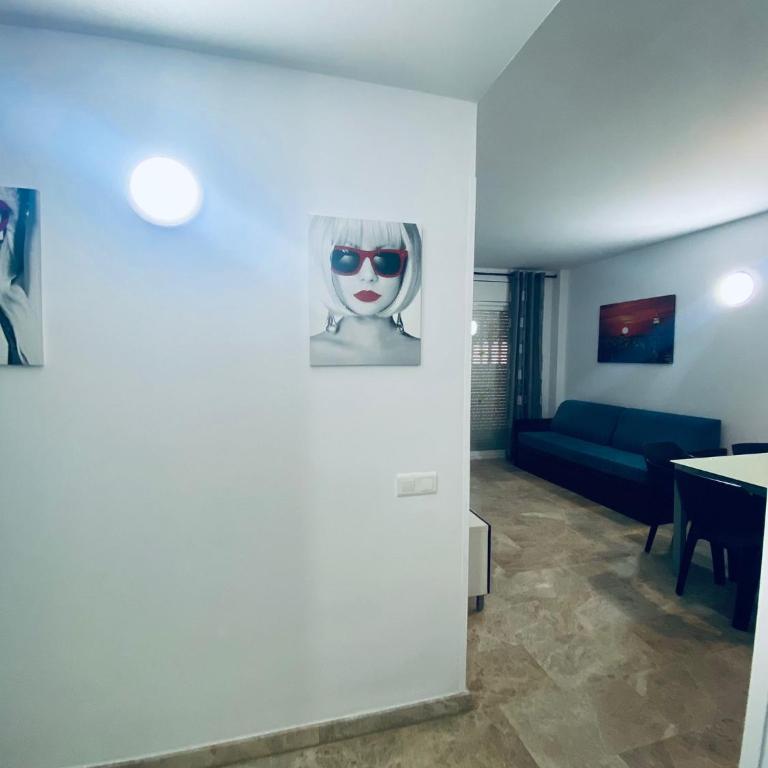 Ventura Park Familys B 6 - Two-Bedroom Apartment - 14