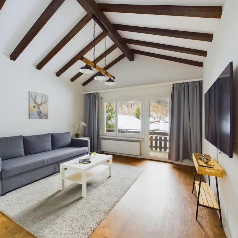 Panorama apartment for 4 near Zermatt - Apartment - 2