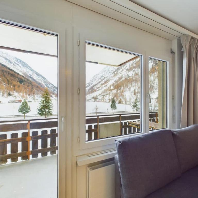 Mountain Majesty Apartment with Stunning Views - Apartment - 9
