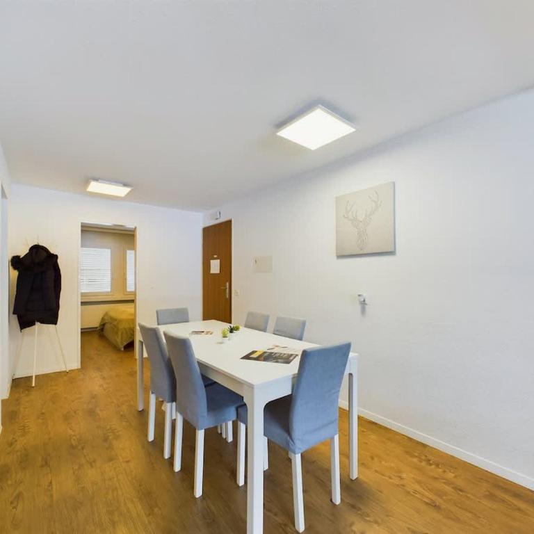 Alpine magic for the whole family near Zermatt with parking! - Apartment - 4