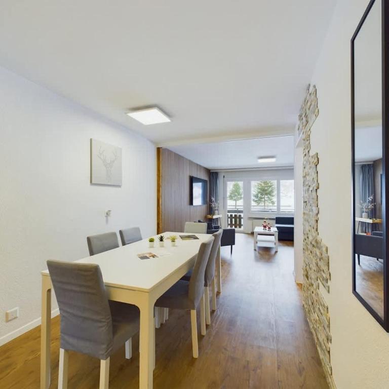 Alpine magic for the whole family near Zermatt with parking! - Apartment - 3