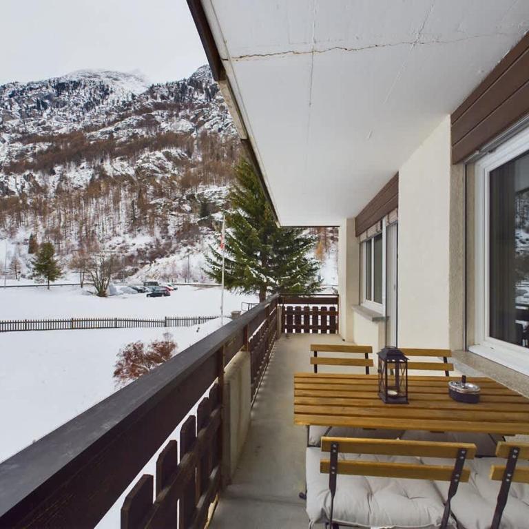 Alpine magic for the whole family near Zermatt with parking! - Apartment - 12