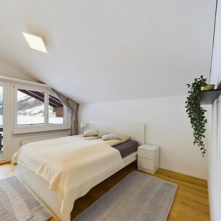 Majestic View Alpine Retreat - Apartment - 11