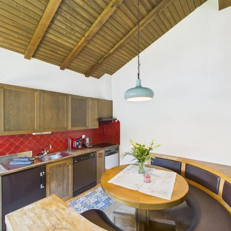 Family & friends cabin in Saas-Fee - Apartment - 9