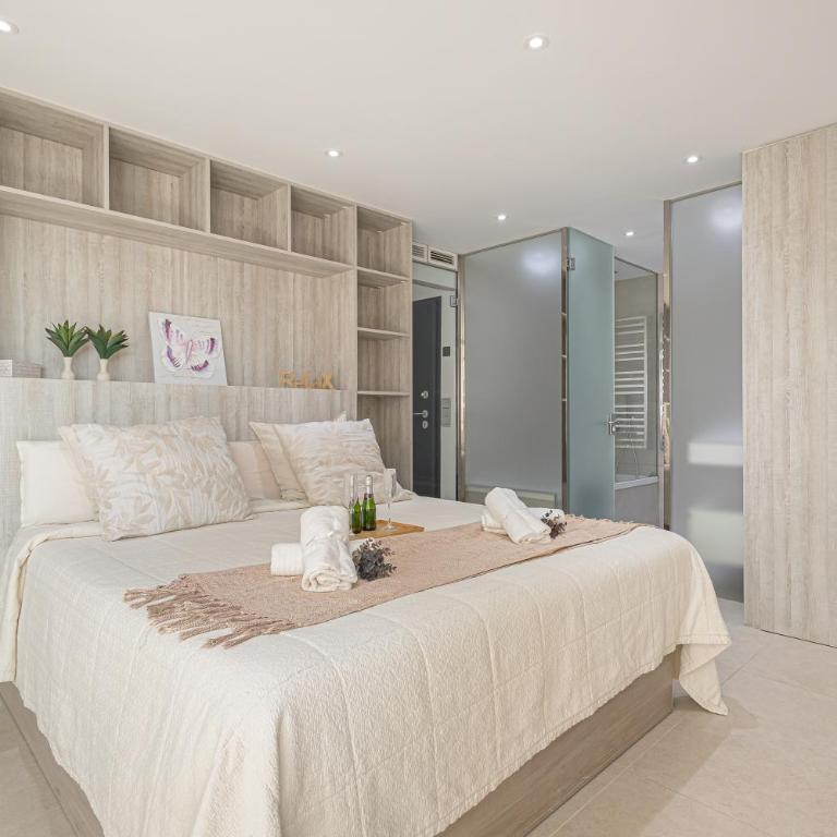 Luxury beachfront suite palmeras for 2 - Happy Rentals - Apartamento Deluxe - 7