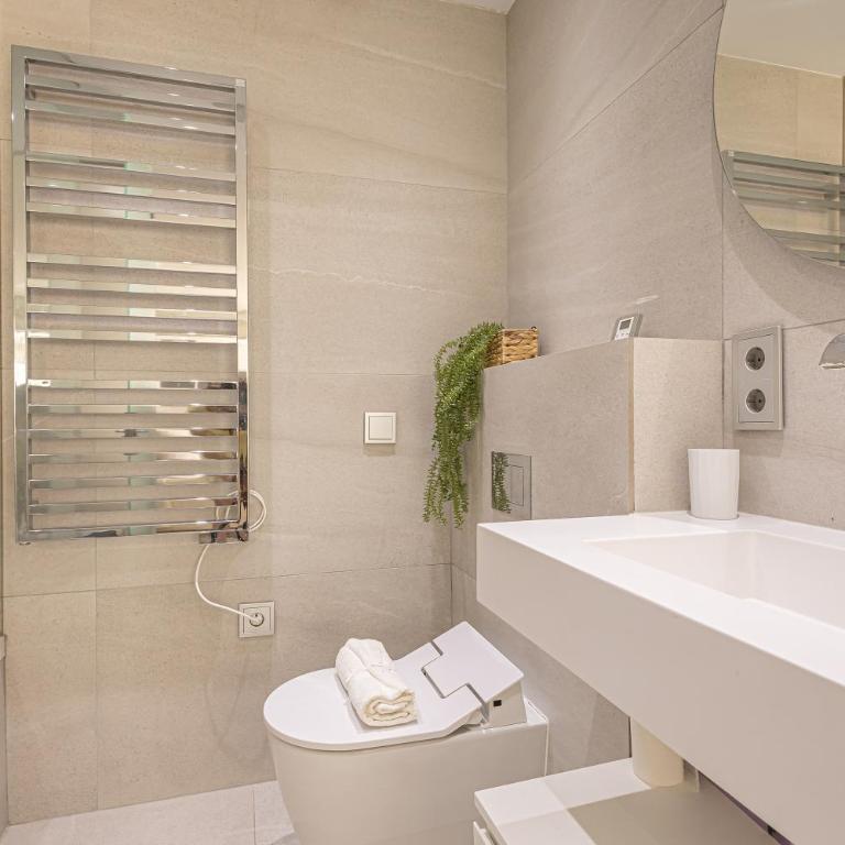 Luxury beachfront suite palmeras for 2 - Happy Rentals - Apartamento Deluxe - 8