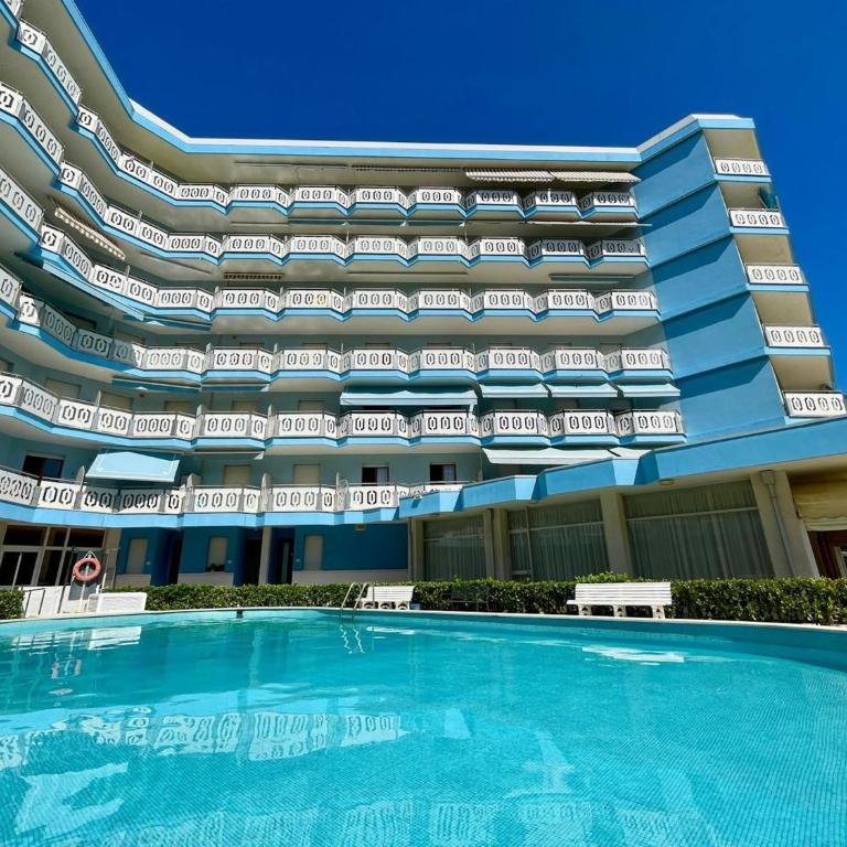 Modern studio with shared pool - Monolocale - 10