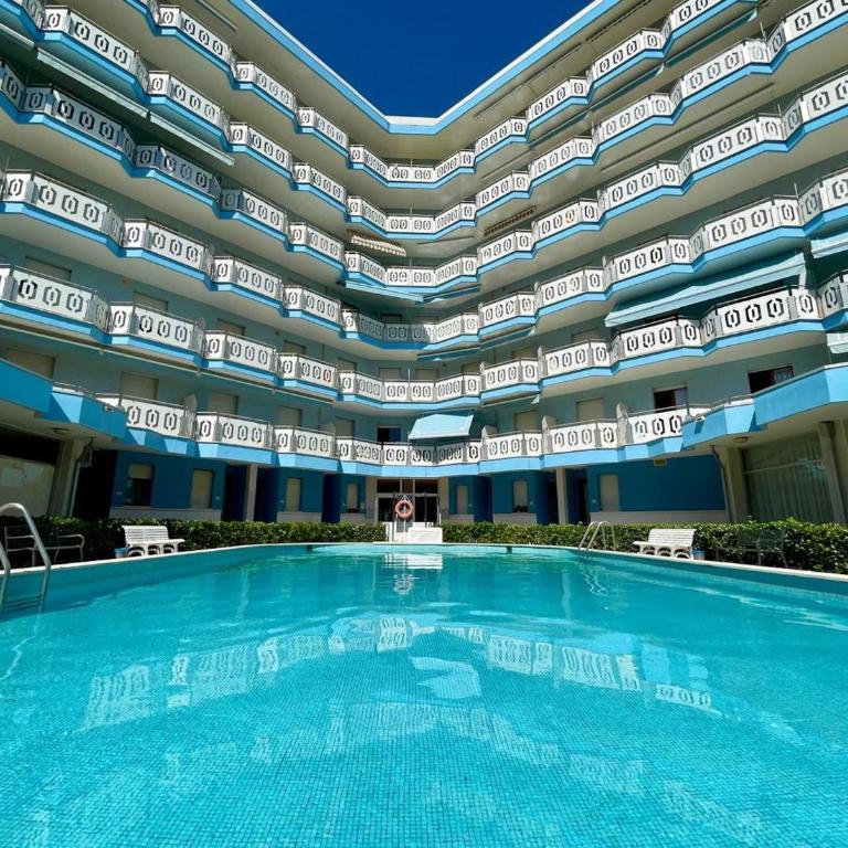 Modern studio with shared pool - Monolocale - 9