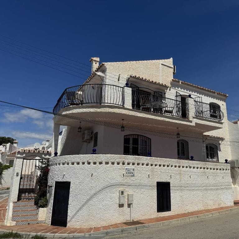 Nerja Paradise Rentals - Villa Alaymar - Villa - 11