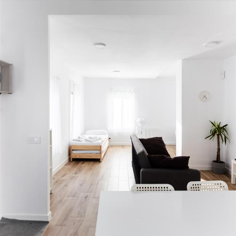 Tetuan Ground Floor with wifi and AC - Standard Studio - 3
