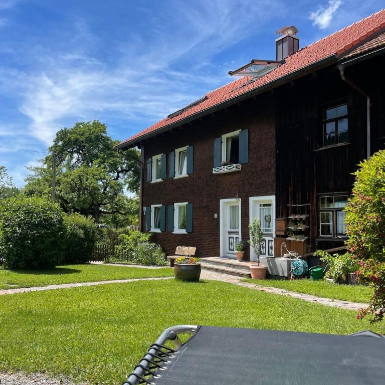 Ferienwohnung Bergblick - stilvoll & modern im Grünen - Apartment mit 1 Schlafzimmer - 21