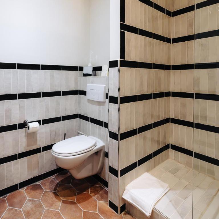 Hotel Ambassador, completely renovated - Chambre Double ou Lits Jumeaux Standard - 1