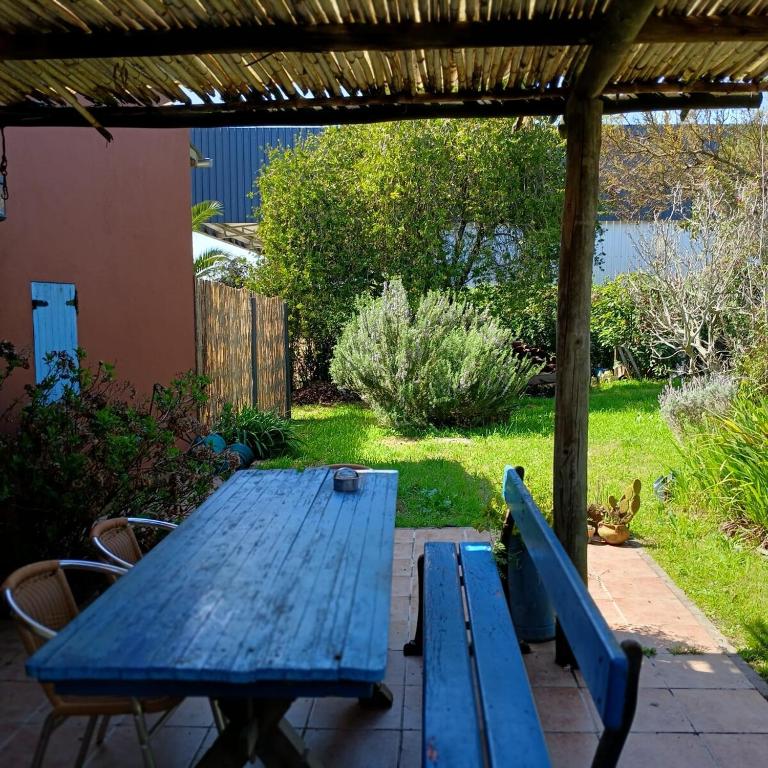 Casa Azul - One-Bedroom House - 9