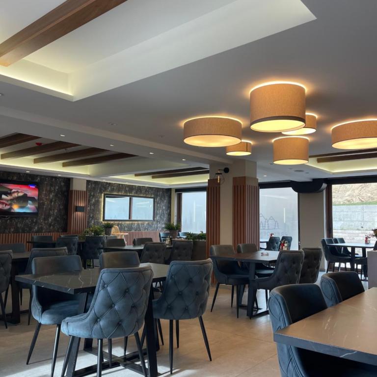 Evergreen Lux - One-Bedroom Apartment - 46