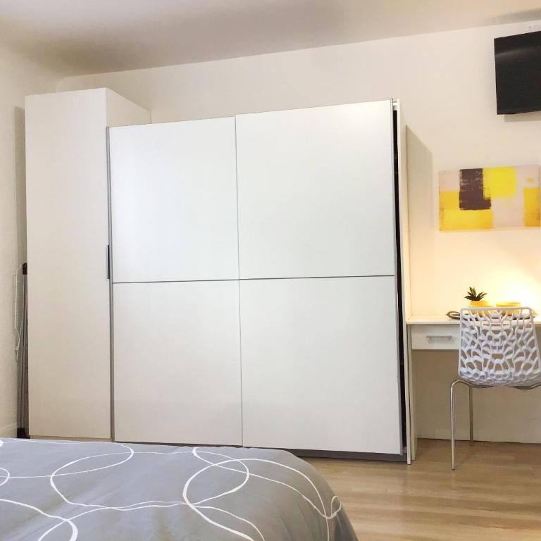 Appartements Sun, centre ville, parking, proche Sanctuaire - One-Bedroom Apartment - 2