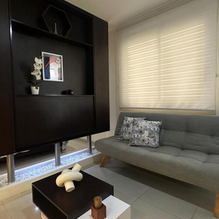 RentalsOP VA01 Apartaestudio en zona exclusiva con jacuzzi - Apartamento de 1 dormitorio - 4