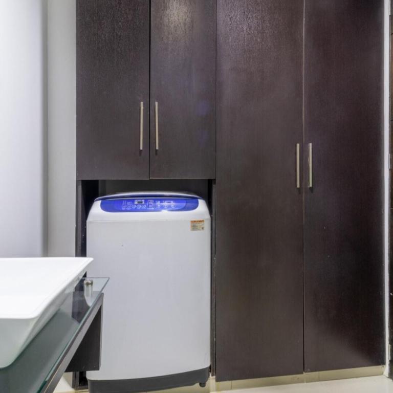 RentalsOP VA01 Apartaestudio en zona exclusiva con jacuzzi - Apartamento de 1 dormitorio - 14