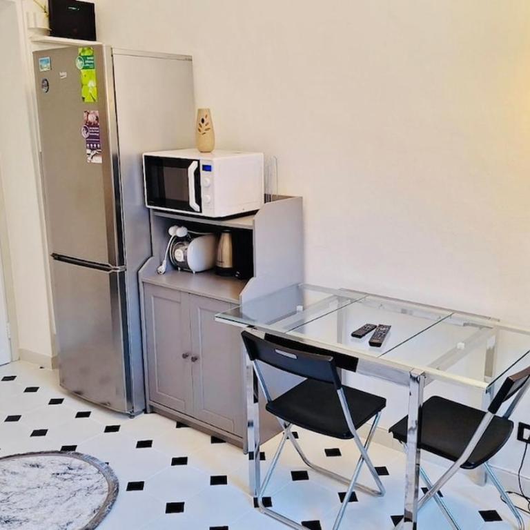 Cozy 2 bedroom flat 5 minutes walk from station - Appartamento Standard con 2 Camere da Letto - 12