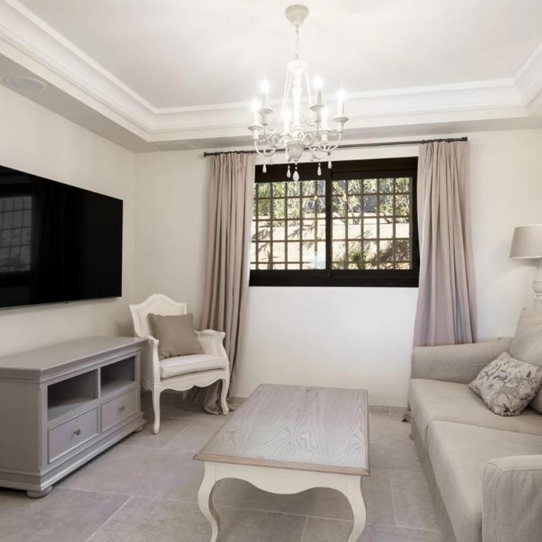 REF 2135 - Cannes - Villa for rent - Villa - 20
