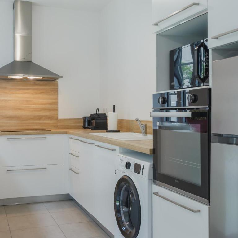 Appartement cosy hypercentre 400m de la télécabine 4-6 personnes - draps et ménage inclus - Appartement 2 Chambres - 9