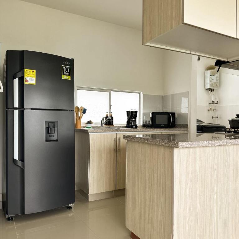 Apartamento con vista al valle cerca al CC llanogrande y el aeropuerto - Apartamento de 2 dormitorios - 11