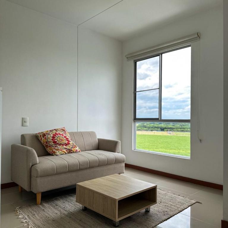 Apartamento con vista al valle cerca al CC llanogrande y el aeropuerto - Apartamento de 2 dormitorios - 3