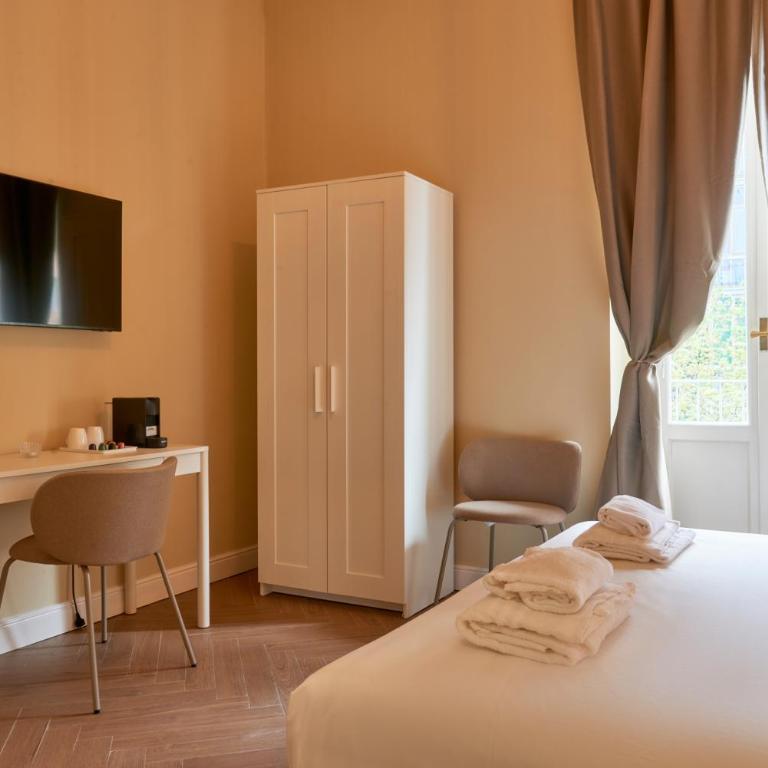 LJ Suites Florence - Rooms nearby Piazza Beccaria - Camera Matrimoniale Deluxe con Balcone - 5