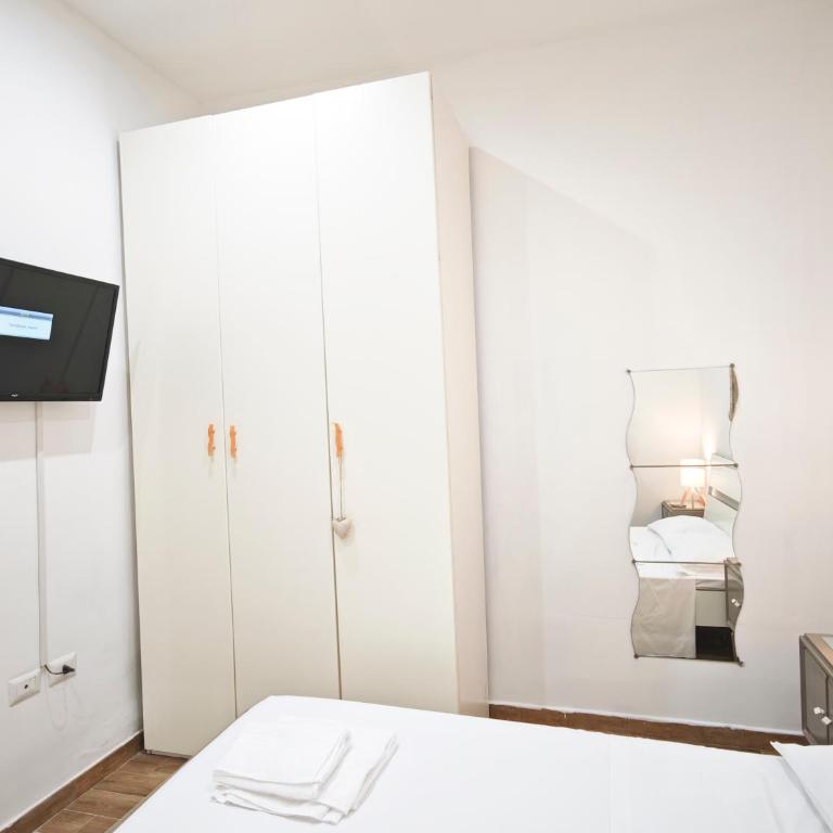 Karrass - One-Bedroom Apartment - 9