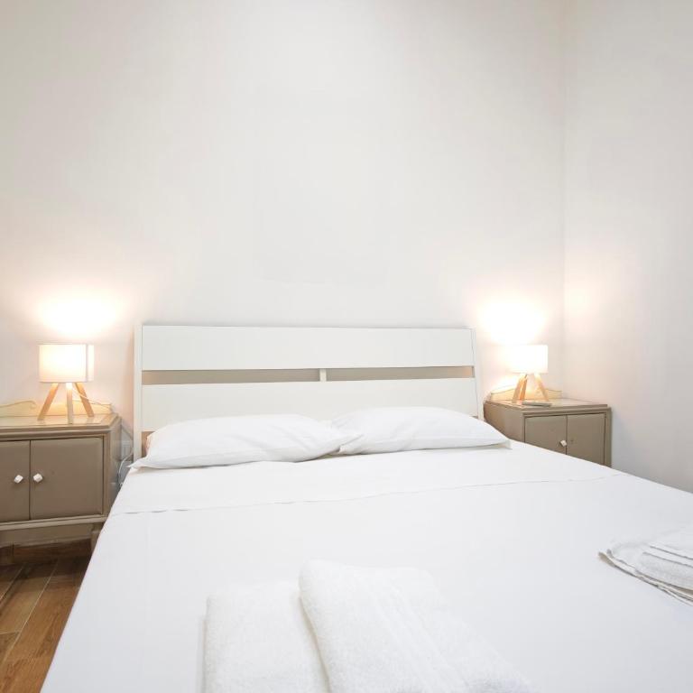 Karrass - One-Bedroom Apartment - 2