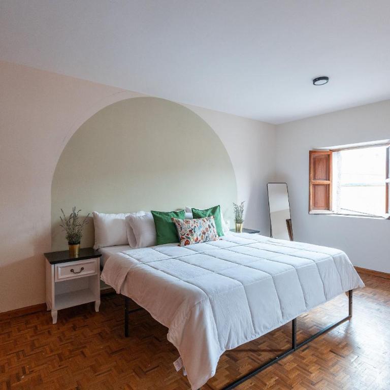 Hermosa Casa en Centro Histórico | 5 hab + Est - Casa de 5 dormitorios - 4