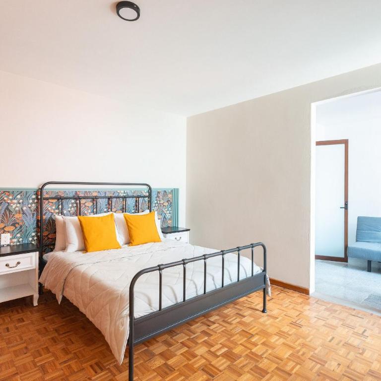 Hermosa Casa en Centro Histórico | 5 hab + Est - Casa de 5 dormitorios - 10