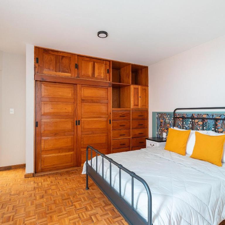 Hermosa Casa en Centro Histórico | 5 hab + Est - Casa de 5 dormitorios - 11