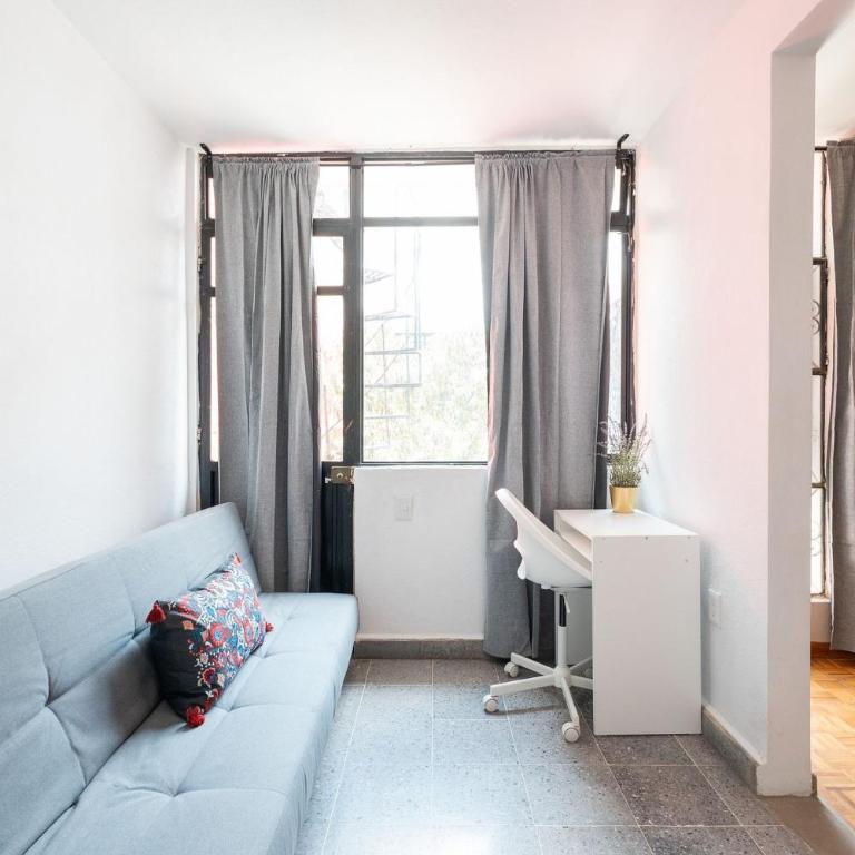Hermosa Casa en Centro Histórico | 5 hab + Est - Casa de 5 dormitorios - 68