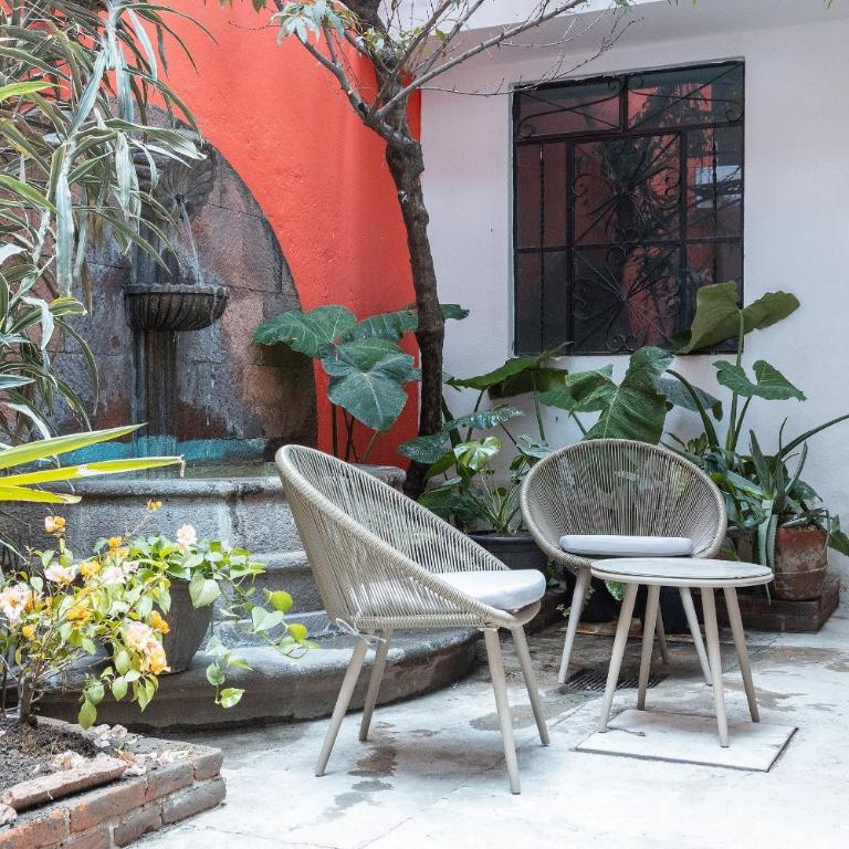 Hermosa Casa en Centro Histórico | 5 hab + Est - Casa de 5 dormitorios - 72