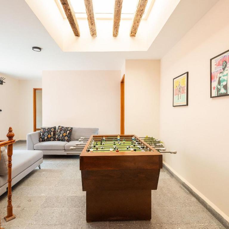 Hermosa Casa en Centro Histórico | 5 hab + Est - Casa de 5 dormitorios - 81