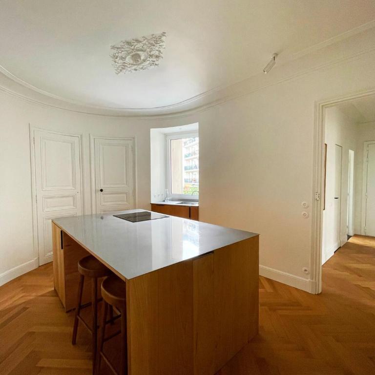 New Design & Large 1 Bdr Apt - Montmartre Paris 18 - Appartement 1 Chambre - 9