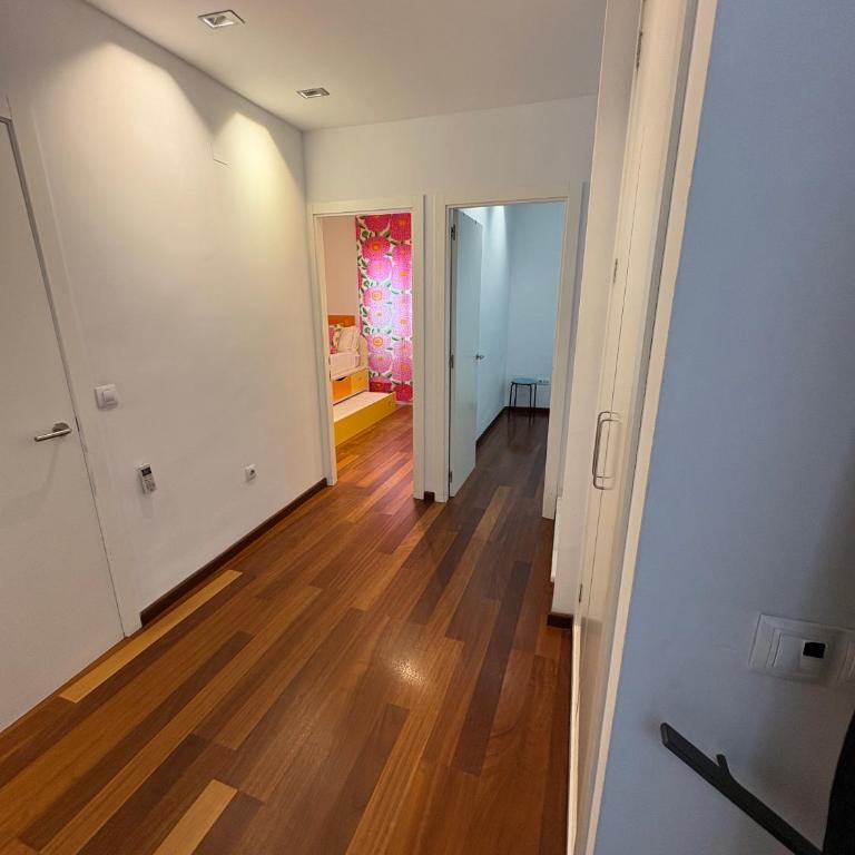 LovelyLoft San Anton - Four-Bedroom House - 27
