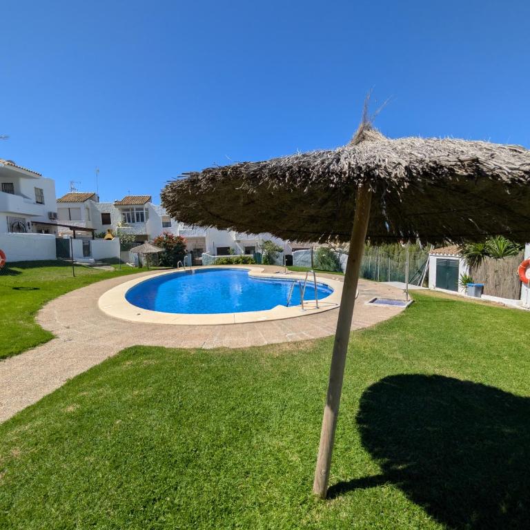 66 Livingtarifa Verano Azul - Casa de 4 dormitorios - 1